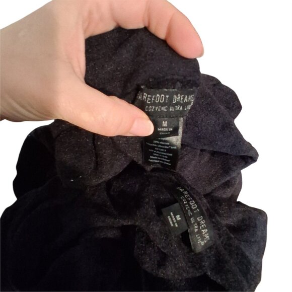 Barefoot Dreams sweatsuit set womens Medium cozy chic lite black top pants - Picture 7 of 7